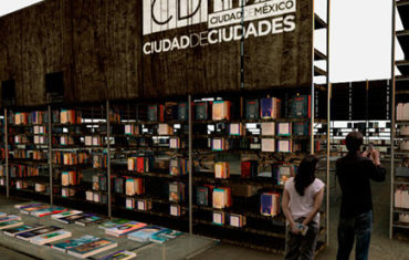 Alias en la Feria Internacional del Libro de Buenos Aires